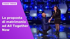 La proposta di matrimonio ad All Together Now