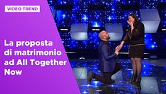 La proposta di matrimonio ad All Together Now