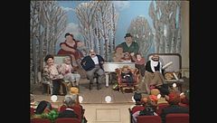 Enrico Mentana presenta la maratona televisiva di Maurizio Costanzo a Gommapiuma