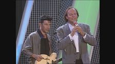 Edoardo Bennato canta "La Luna" al Festivalbar 1989