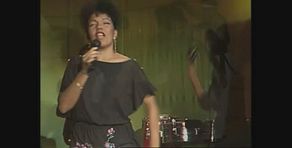 I Kaoma ballano "Lambada" a Superclassifica Show 1989