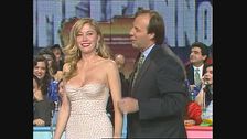 Moana Pozzi legge una poesia a Buon Compleanno Canale 5