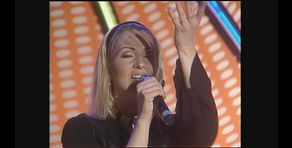 Ace of Base cantano "All That She Wants"