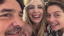 La #cabinagold di... Brigitta Boccoli, Stefano Orfei ed i figli