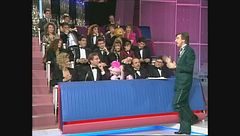 Marco Columbro interroga Uan