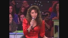 Cristina D'Avena canta "Cri Cri" a Buon Compleanno Canale 5