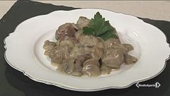 Polpette con crema di funghi