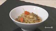 Spaghetti di riso alle verdure