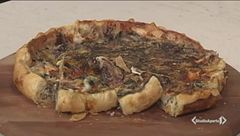 Torta salata radicchio, pere e taleggio