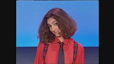 Ambra canta per la prima volta "Bisogno d'amore"