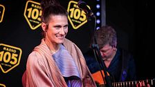 Elisa a 105 Mi Casa Live: guarda il video dell'intero showcase!