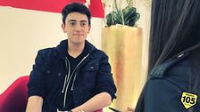 Michele Bravi racconta a Radio 105 come gestisce i social e il rapporto con i fan
