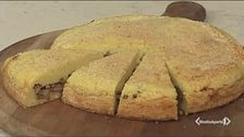 Tortino di patate con salsiccia e lenticchie