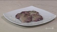 Conchiglie di radicchio ripiene