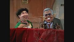 Marisa Laurito e Gianfranco Funari cantano "Cozze rosse per me" a Gommapiuma