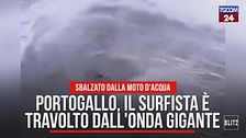 Portogallo, il surfista è travolto dall'onda gigante