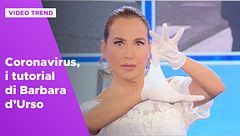 Coronavirus, i tutorial di Barbara d'Urso