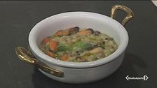 Fregola con asparagi e cozze