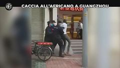 Cina, caccia all'africano a Guangzhou