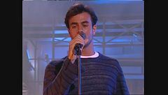 Un giovanissimo Enrique Iglesias ospite a Generazione X