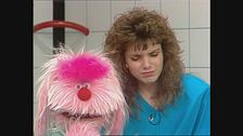 Manuela scopre di essere innamorata di Paolo Bonolis