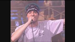 Gli Articolo 31 cantano "Tranqi Funky" a Generazione X 1996