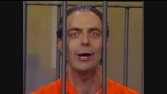 Neri Marcorè è Bruno Pizzul in versione cannibale