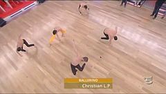 L'esibizione di Cristian