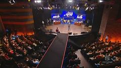 Greta prima guarda...