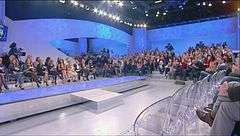 Baci e dubbi tra Graziano e Rossella