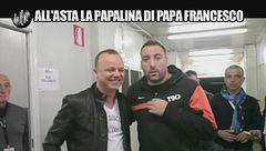 All'asta la papalina di Papa Francesco