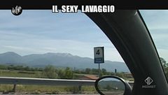 LUCCI: Il sexy lavaggio