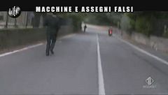 TRINCIA: Macchine e assegni falsi