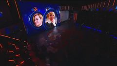 Simona Ventura - L'ingresso