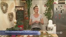 Ciambellone agli amaretti