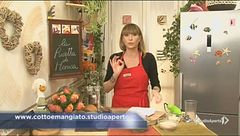 Polpette di piselli con cuore di scamorza bianca