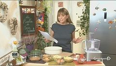 Torta di mele con nocciole e amaretti