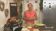 L'insalata con bocconcini di pollo