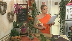 Gli asparagi in salsa di avocado