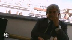 Lo scherzo ad Antonio Razzi