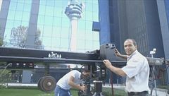 Lo spot di Mediaset 6