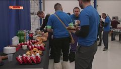 Confidenze tra un brindisi e uno spuntino