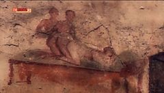 Si inizia a luci rosse!