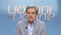 "Guardo il lato B, tifo Inter, e..."