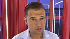 La #cabinarossa di…  Alex Fiumara