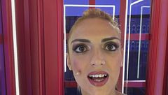 La #cabinarossa di…  Jessica Mazzoli