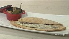 Branzino in crosta con cocotte di porcini