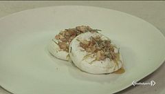 Tomini con miele, noci e rosmarino