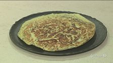 Frittata di pasta con mozzarella e radicchio