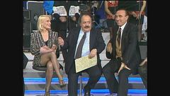 Maurizio Costanzo, Pippo Baudo e gli ospiti di Buon Compleanno Canale 5 raccontano di Mike Bongiorno